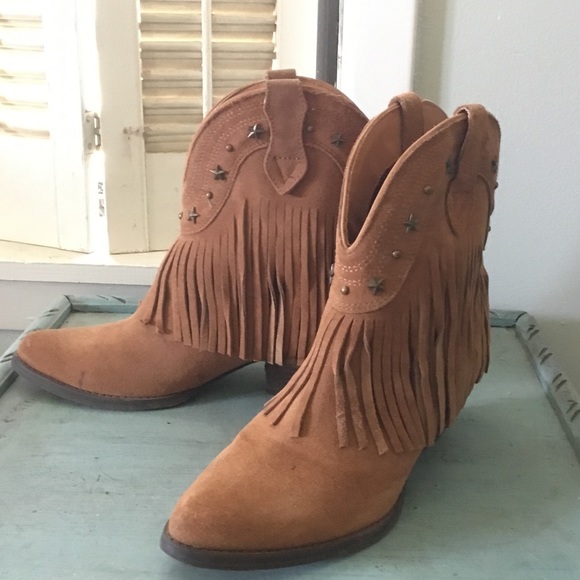 Very Volatile Fringe Booties - Picture 2 of 5